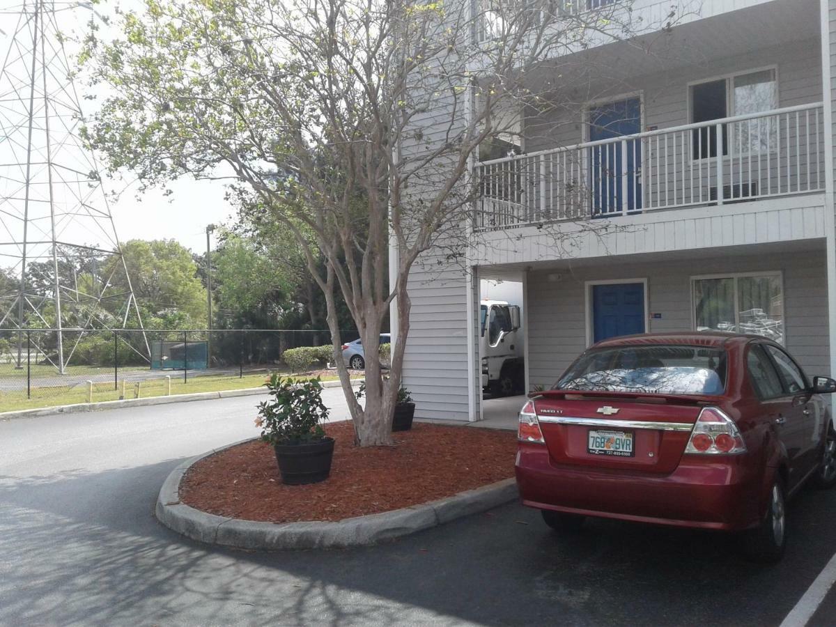 Intown Suites Extended Stay Clearwater Fl Exteriér fotografie